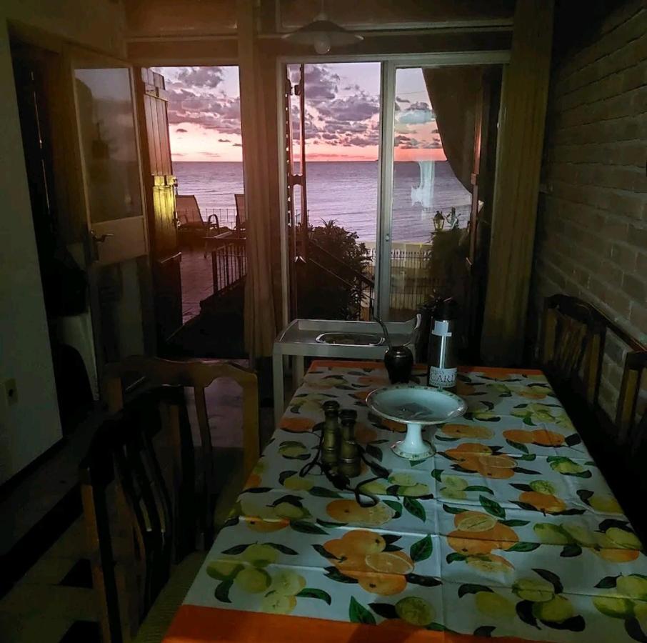 Terraza Sacramento - Atardecer En El Barrio Historico Villa Colonia del Sacramento Eksteriør billede